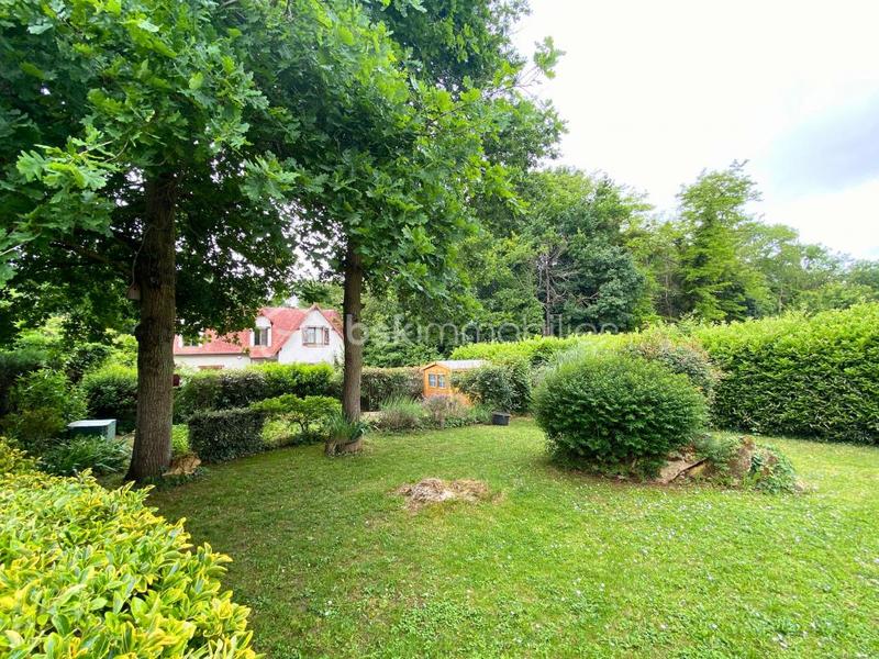 Maison - 93 m² - 5 pièces