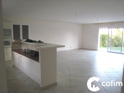 Maison - 158 m² - 6 pièces