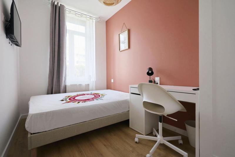 Maison - 96 m² - 6 pièces