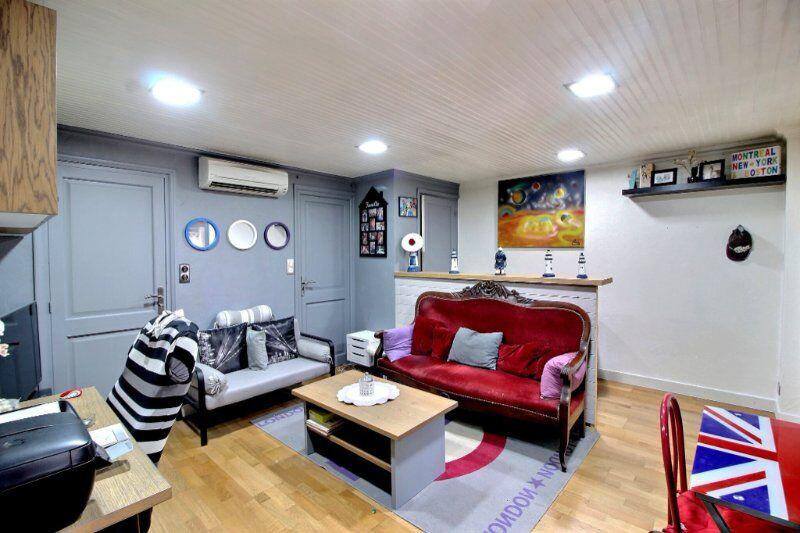 Appartement - 145 m² - 8 pièces