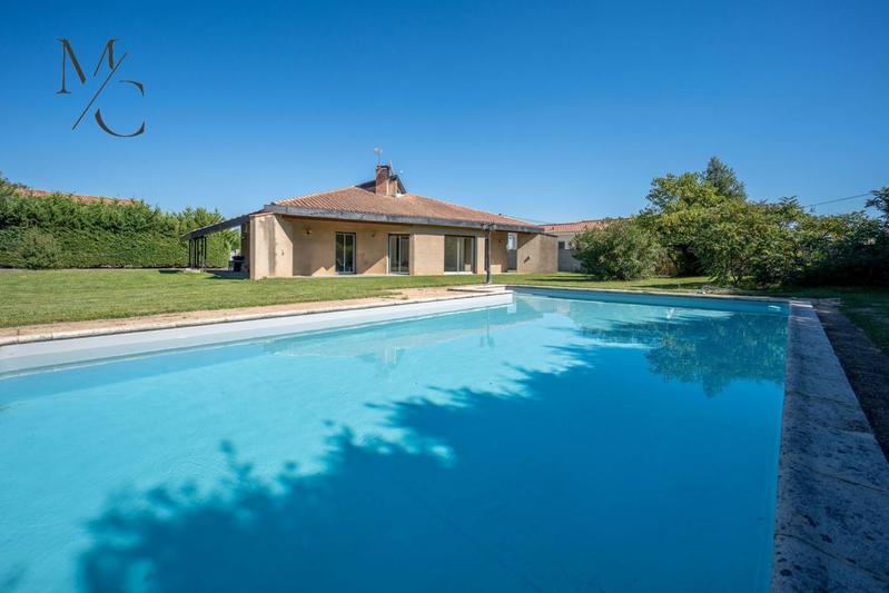 Maison d'architecte - 165 m² - 6 pièces