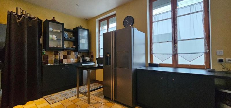 Maison de maîtres - 181 m² - 7 pièces