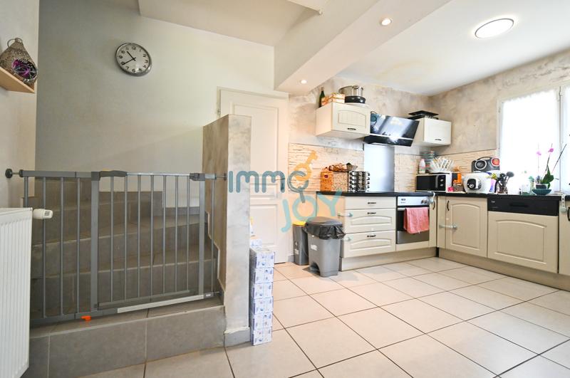 Maison - 130 m² - 6 pièces