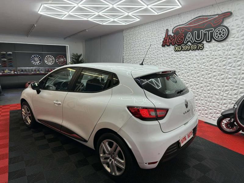 Renault Clio IV 1.5 DCi s&amp;S 90 Cv. Energy eco2