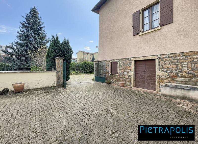 Maison ancienne - 120 m² - 4 pièces