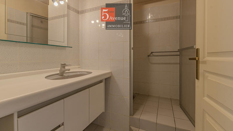 Appartement - 126 m² - 3 pièces