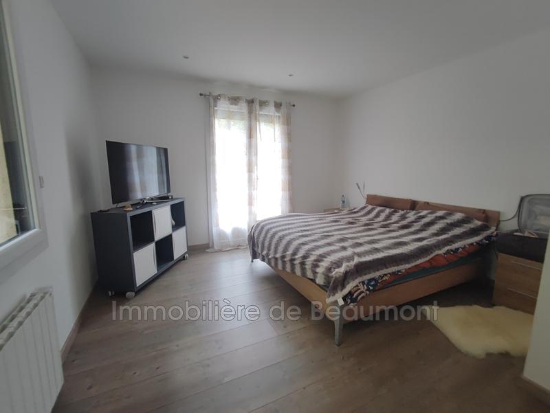 Maison - 260 m² - 7 pièces