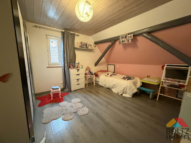 Maison - 111 m² - 4 pièces