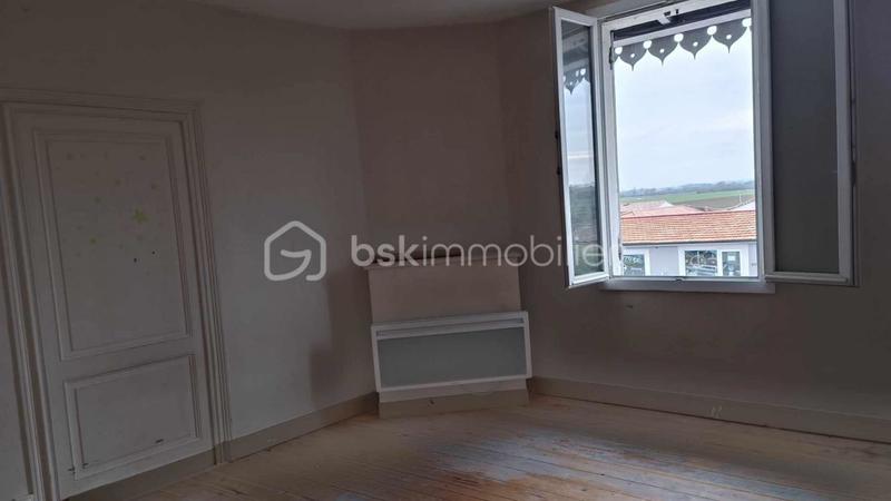 Immeuble - 175 m² - 7 pièces