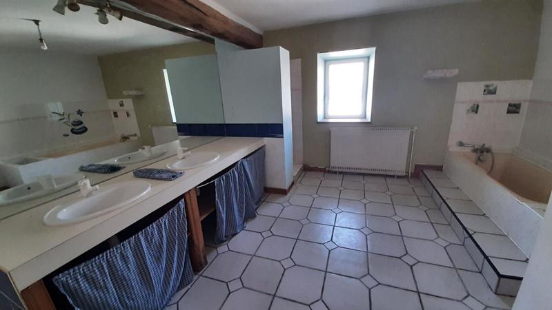 Maison - 142 m² - 6 pièces