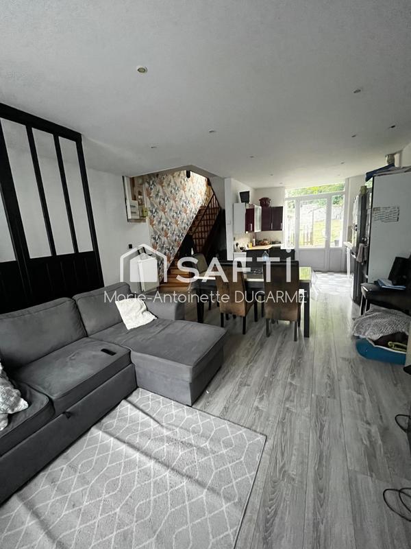 Maison - 100 m² - 5 pièces