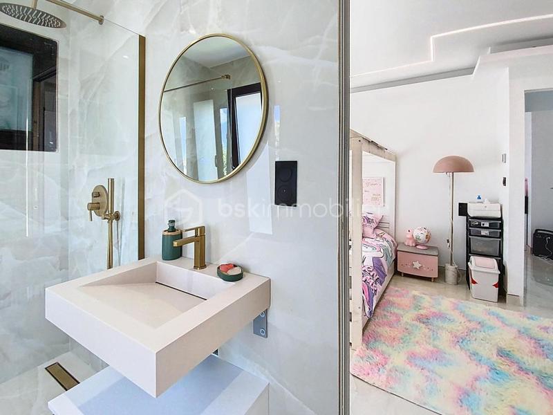 Maison d'architecte - 154 m² - 5 pièces