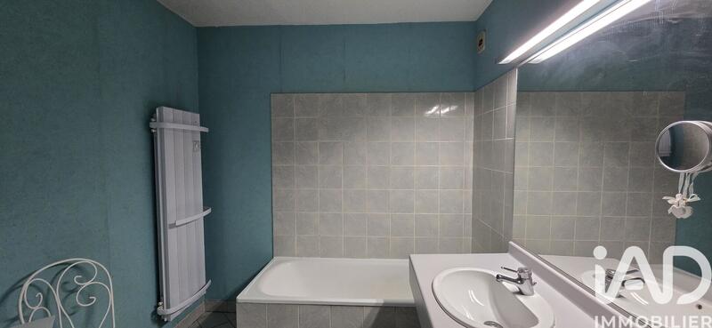 Appartement - 93 m² - 4 pièces