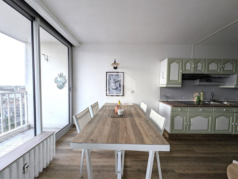 Appartement - 85 m² - 3 pièces