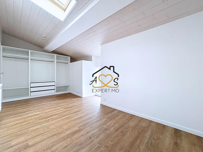 Maison - 110 m² - 6 pièces