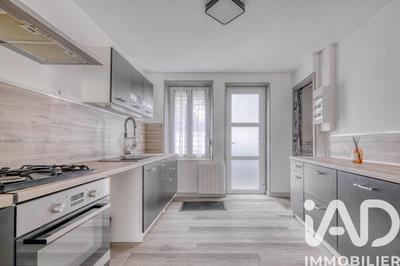 Maison - 138 m² - 5 pièces