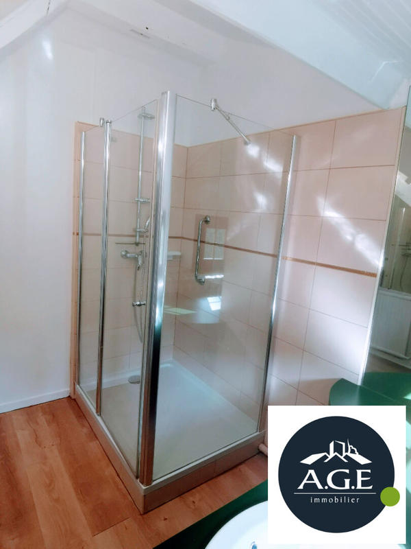 Immeuble - 275 m² - 9 pièces