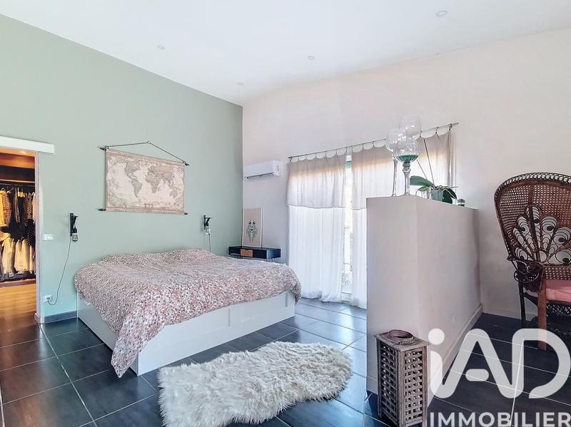 Maison - 185 m² - 5 pièces