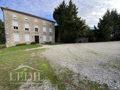 Immeuble - 343 m² - 12 pièces