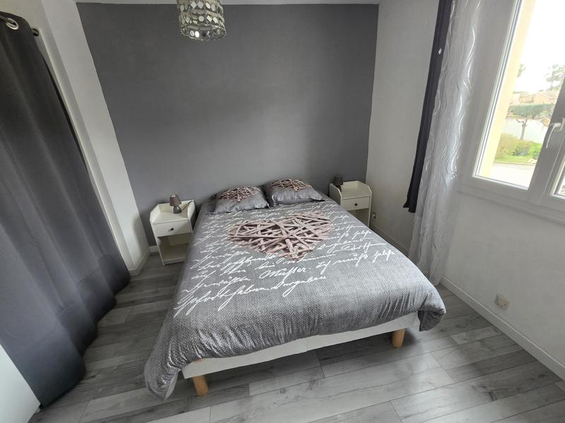 Maison jumelée - 81 m² - 5 pièces