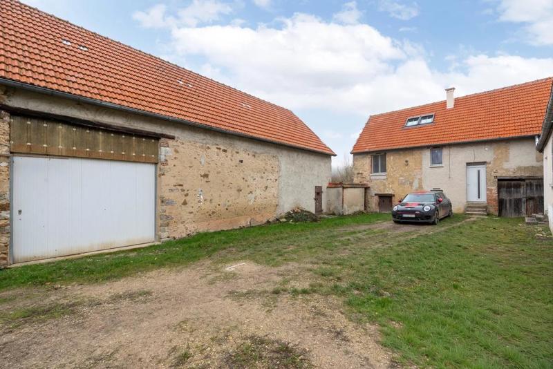 Corps de ferme - 136 m² - 10 pièces