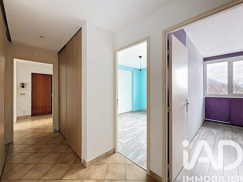 Appartement - 88 m² - 5 pièces