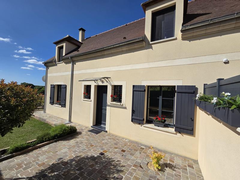 Maison - 128 m² - 7 pièces