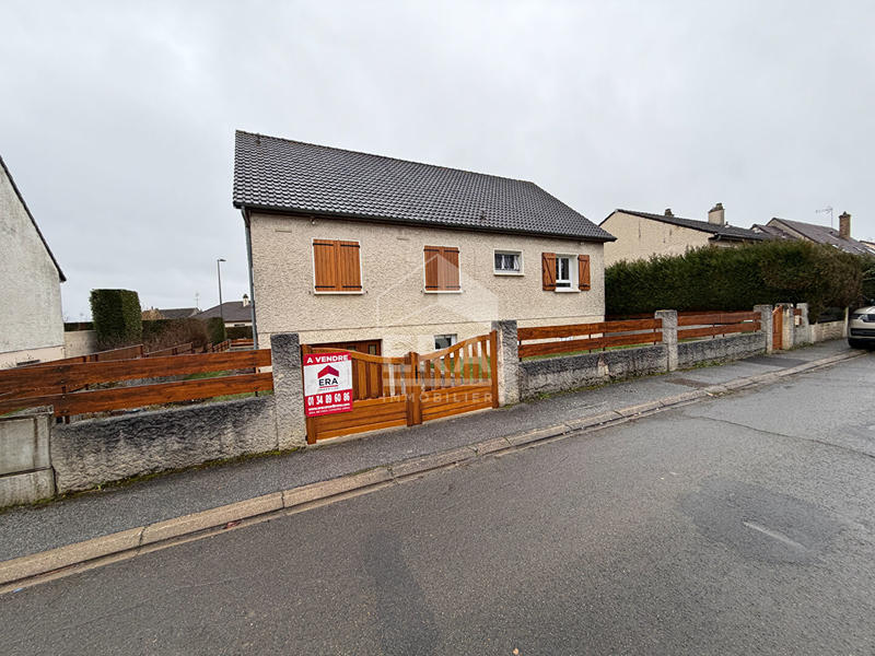 Maison - 89 m² - 5 pièces