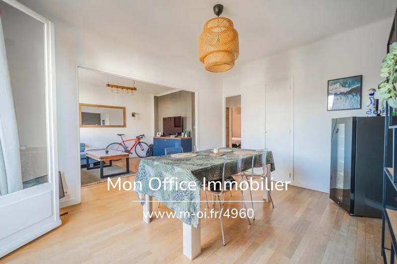 Appartement - 64 m² - 3 pièces