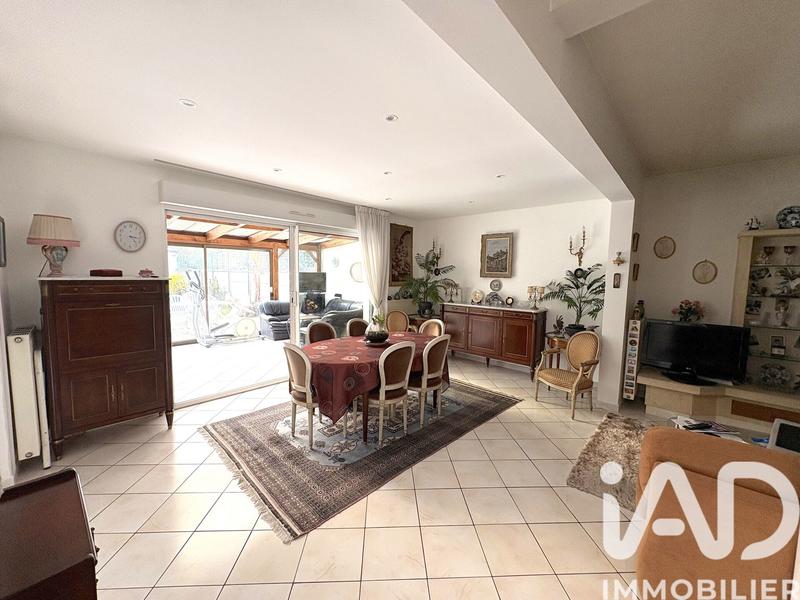 Maison - 105 m² - 5 pièces