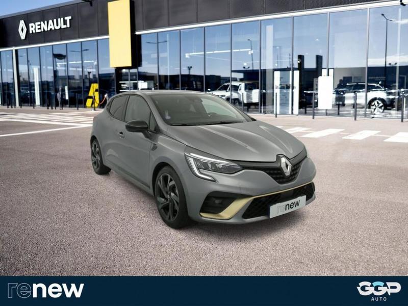 Renault Clio V E-Tech full hybrid 145 Engineered