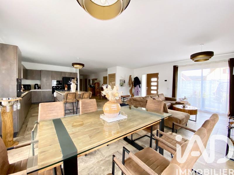 Maison - 160 m² - 7 pièces