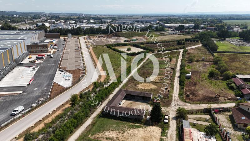 Terrain de loisirs - 30 000 m²