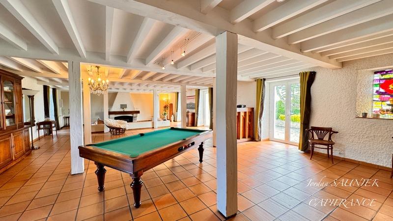 Maison de campagne - 320 m² - 7 pièces