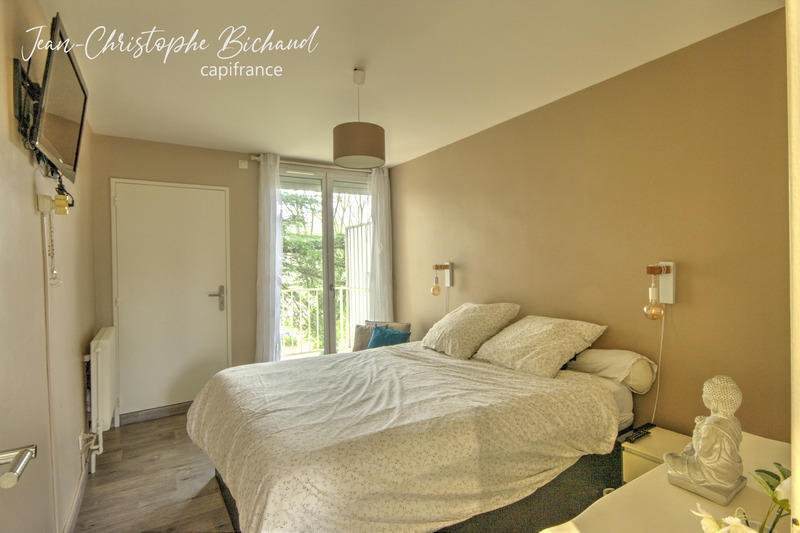 Appartement - 93 m² - 4 pièces