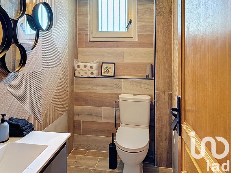 Maison - 251 m² - 8 pièces