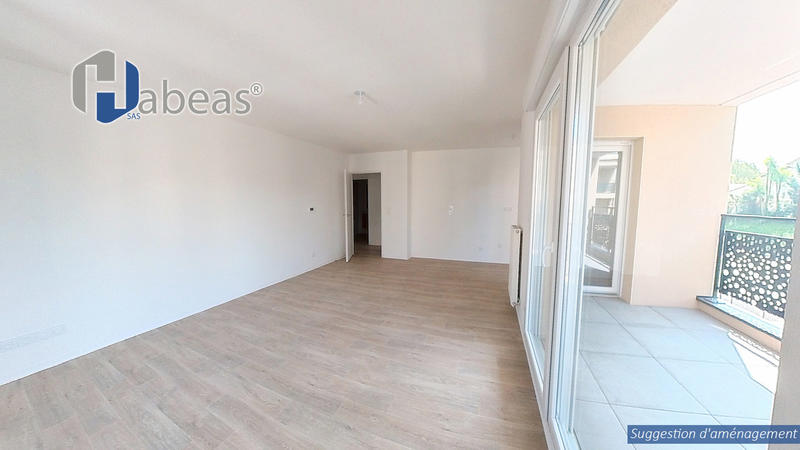 Appartement - 80 m² - 4 pièces