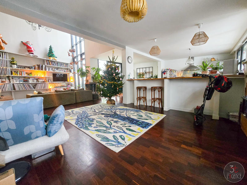 Maison - 227 m² - 6 pièces