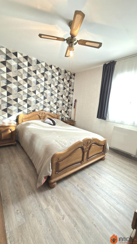 Maison - 85 m² - 5 pièces