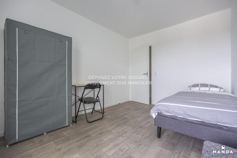 Chambre - 9 m² - 4 pièces
