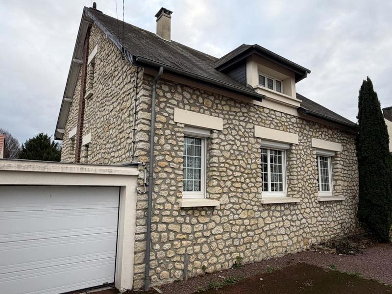 Pavillon - 136 m² - 5 pièces