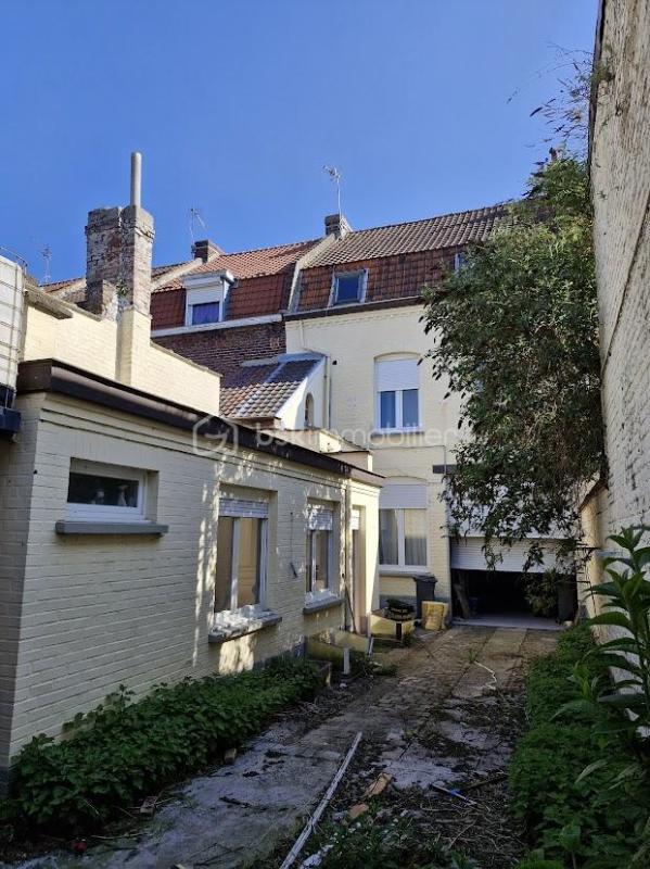 Maison - 155 m² - 8 pièces