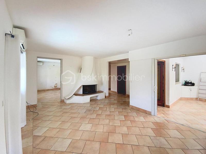 Villa - 96 m² - 5 pièces