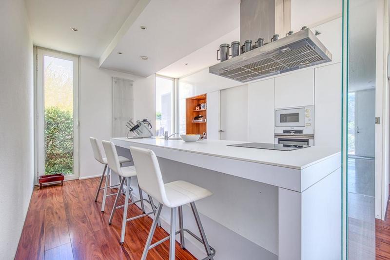 Demeure - 200 m² - 6 pièces