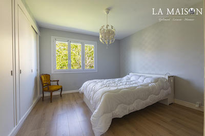 Maison - 94 m² - 4 pièces