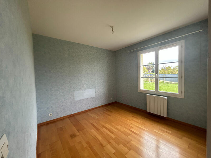 Maison - 92 m² - 4 pièces