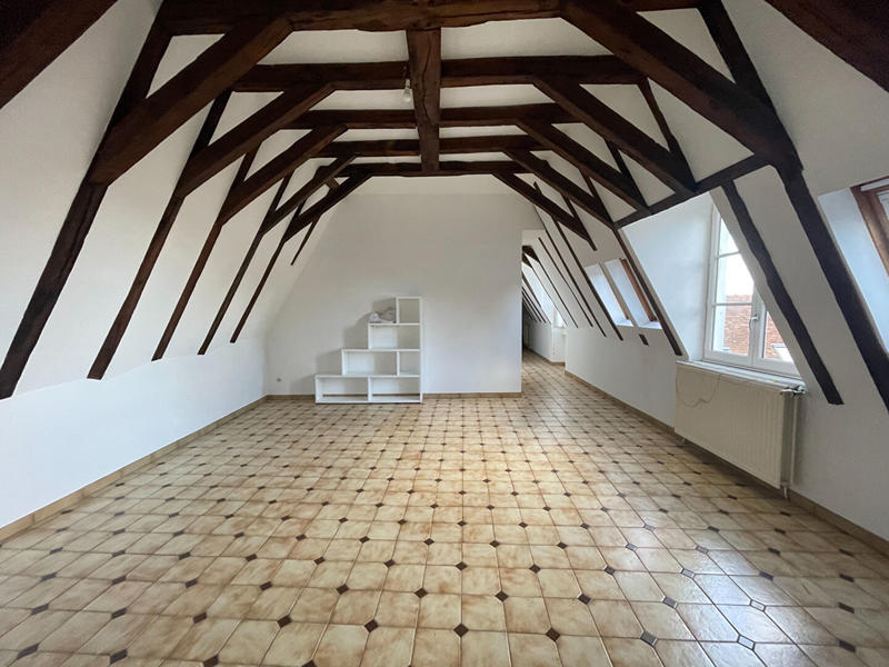 Appartement - 96 m² - 4 pièces