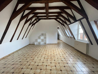 Appartement - 96 m² - 4 pièces