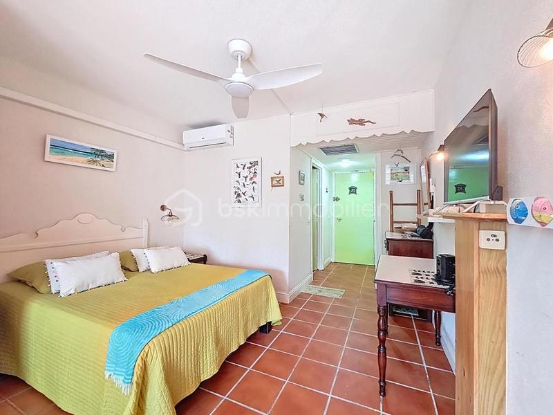 Studio - 33 m² - 1 pièce