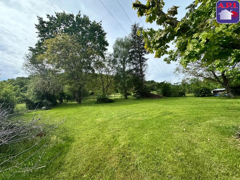 Maison - 240 m² - 7 pièces